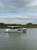 Delphia Yachts 11 Sedan 