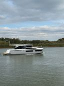 Delphia Yachts 11 Sedan 