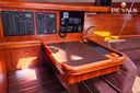 Hunter 38