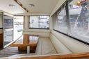 Riviera 33 Flybridge