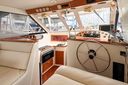 Riviera 33 Flybridge