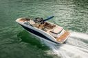 Sea Ray SPX 210
