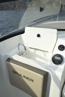 Bayliner VR5 Cuddy Outboard