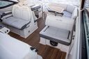 Sea Ray Sundancer 320 Outboard