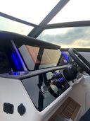 Sea Ray Sundancer 320 Outboard