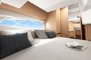 Sealine S335v
