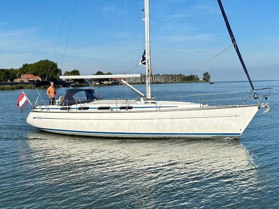 Bavaria 42 deals