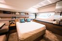 Ferretti Yachts 550 550