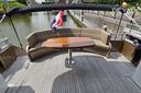 Van den Hoven Executive 1700