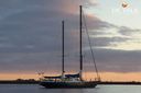 Robert Clark 64 Pilothouse