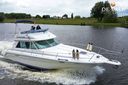 Sea Ray 370 Sedan Bridge