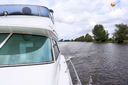 Sea Ray 370 Sedan Bridge