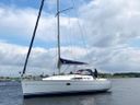 Jeanneau 32 Sun Odyssey Black Knight