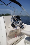 Boston Whaler 250 Dauntless