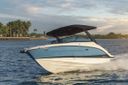 Sea Ray SLX 260