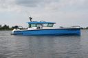 Axopar 37 XC Cross Cabin Bluegame